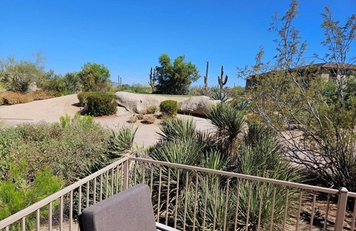 Troon North House | Southwest Designer Contemporary on Troon North golf course!