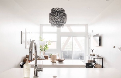 Highland Condo | Southwest Sanctuary in the City | Espadín LoHi
