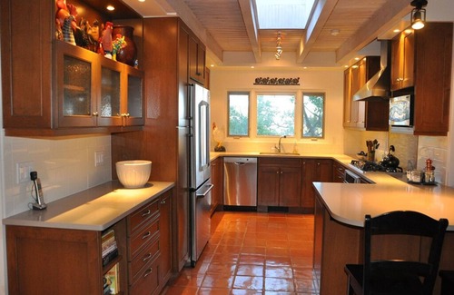 Tesuque House | Southwestern Gem, 4 BR, Mtn/Sunset View, AC, Hot Tub, WIFI, Great Location