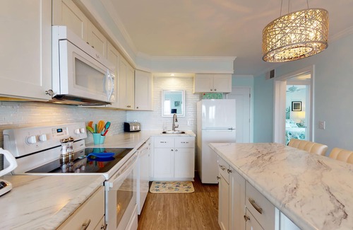 Morehead City Condo | Southwinds by the Sea- Oceanfront, Steps From the Beach, , Great Amenities!