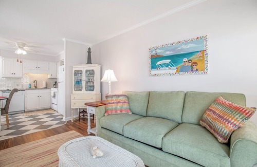 Morehead City Condo | Southwinds G16 (Ocean View)