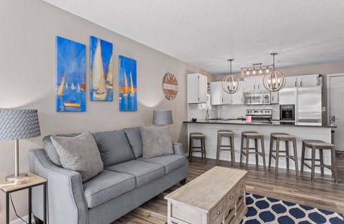 Village of Four Seasons Condo | Southwood Shores 103-3D - Gorgeous Waterfront Condo!