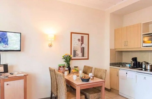 Rouret Apartment | SOWELL Family Le Vallon* - Studio 2 Adults + 1 child Twin
