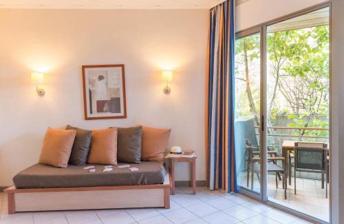 Rouret Hotel | SOWELL Family Le Vallon