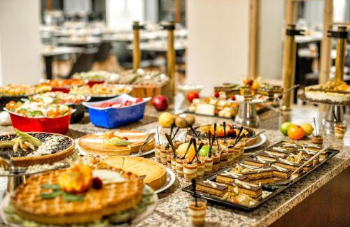 Rouret Hotel | SOWELL Family Le Vallon