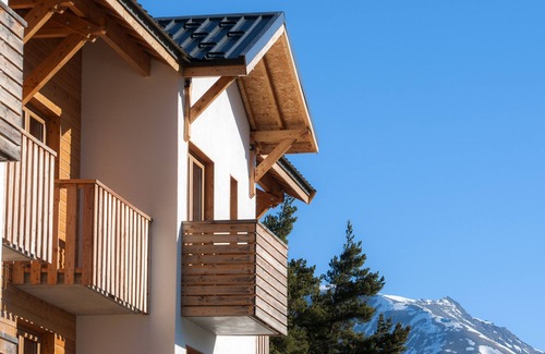Pra Loup House | SOWELL Family Les Bergers