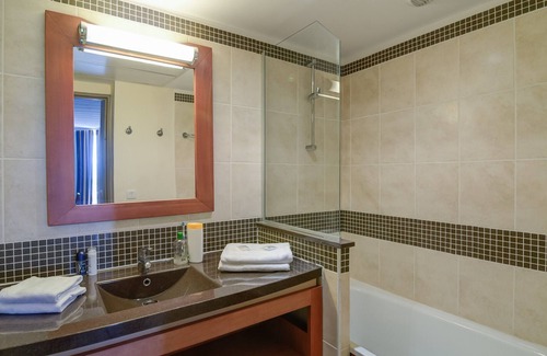 Rouret Hotel | SOWELL HOTELS Ardèche