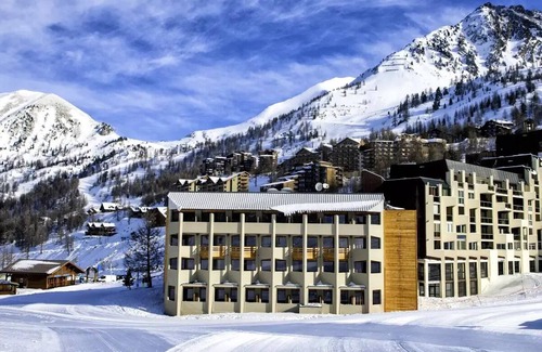 Isola Apartment | SOWELL RÉSIDENCES New Chastillon* - Studio Cabin 4 People