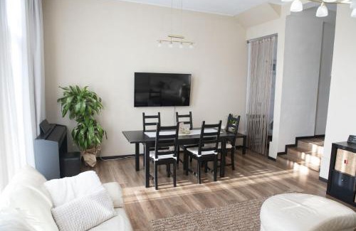 Vitan Apartment | SOZO Home