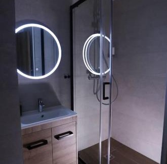 Koenigshoffen Est Apartment | Spa Appartement Jacuzzi Privé Strasbourg