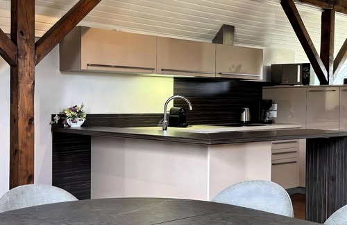 Gingsheim House | Spacious 150 m² Home – Garden, Balcony, Fire Pit, and Outdoor Amenities