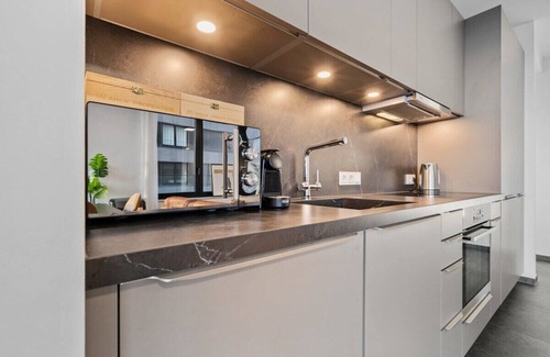 Gasperich Apartment | Spa, Gym & Pool in Cloche d'Or
