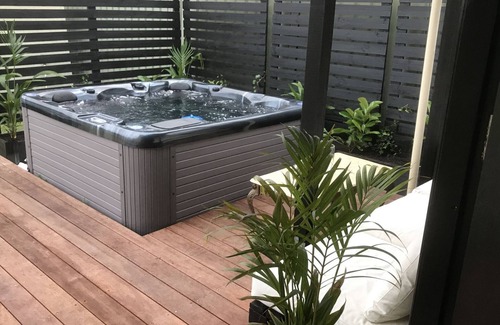 Cessnock House | Spa in vines - 7 mins to vineyards
