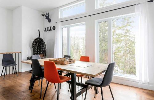 Sainte-Emelie-de-L'Energie Ski Chalet | Spa & Lake Access - Cariboo