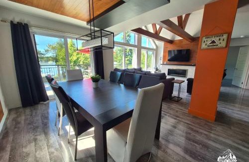 Saint-Zacharie Ski Chalet | Spa & Nature Waterfront - Le Chalet Le Shack