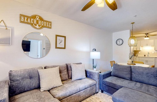 Palmetto Dunes Apartment | Spa On Port Royal Sound 3322