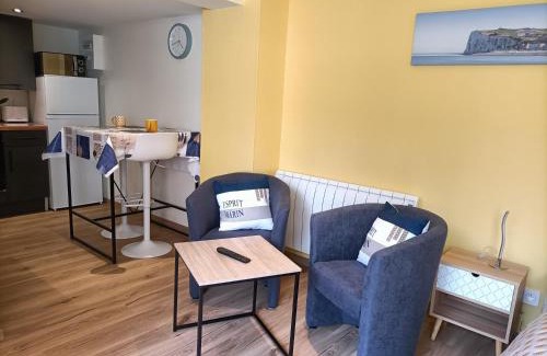 Mers-les-Bains Apartment | SPA privatif à 50m de la plage - Studio