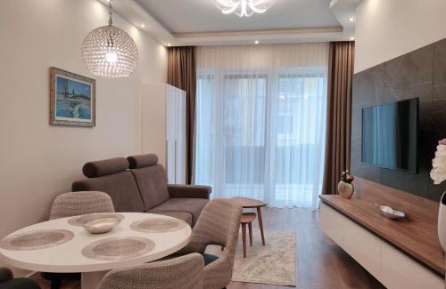 Heviz Apartment | Spa Residence Carbona Water Lily Apartment