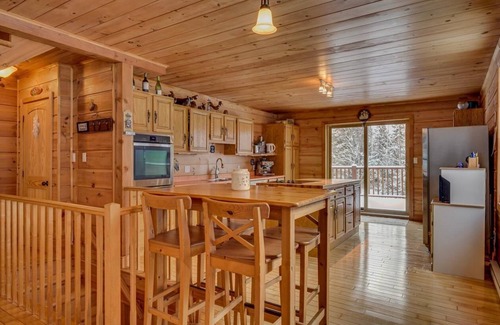 Val David Ski Chalet | Spa & Swimming Pool - Domaine Bonheura