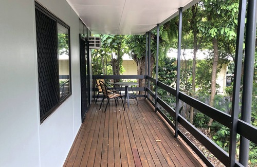 Cooktown House | Space and tranquillity at Red Door Cottage
