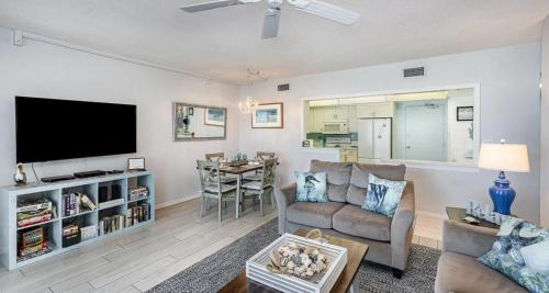 South Patrick Shores Apartment | Space Coast Retreat at Sandpiper Towers