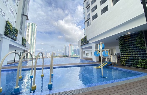Taman Century Apartment | Space Residency By Antlerzone