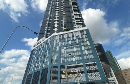 Taman Century Apartment | Space Residency By Antlerzone