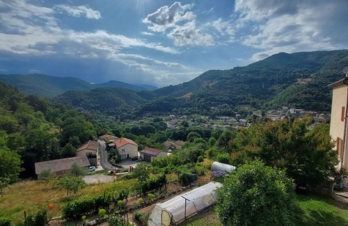 Saint-Pierre-de-Colombier House | Spacious stone house nestled in a small hamlet