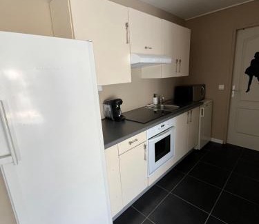 Levens Apartment | Spacieux 2 pièces à 30mn de Nice