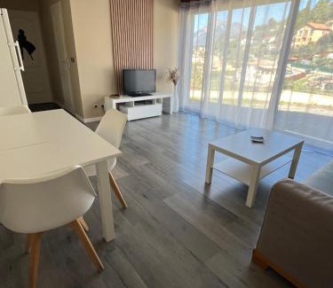 Levens Apartment | Spacieux 2 pièces à 30mn de Nice