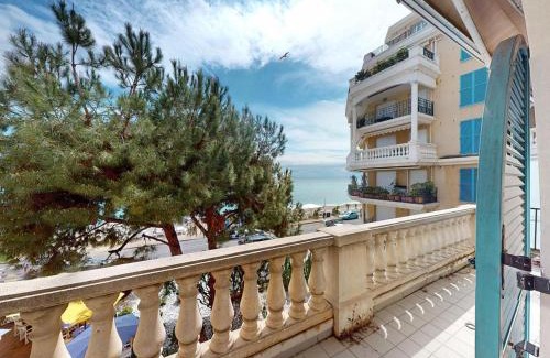Old Town Apartment | Spacieux 3P en centre-ville avec terrasse vue mer à Menton - FR-1-196-379