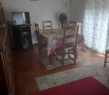 Beauvais Apartment | Spacieux appartement 4 pieces