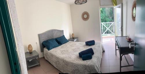 Le Diamant Apartment | Spacieux appartement avec terrasse et piscine au Diamant