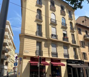 Liberation Apartment | Spacieux appartement climatisé centre Nice