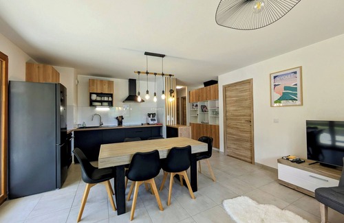 La Feclaz Condo | Spacieux appartement au pied des pistes