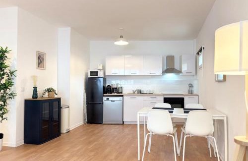 Roubaix Apartment | Spacieux appartement pour 6 voyageurs - Roubaix