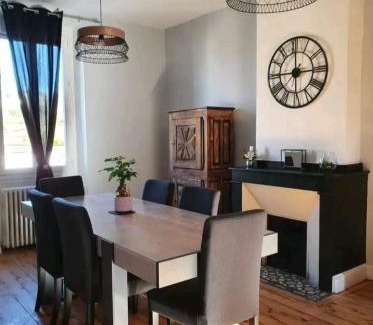 Blaye-les-Mines Apartment | Spacieux Cosy
