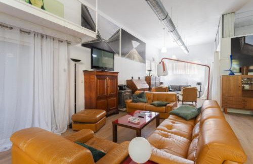 Espira de l'Agly House | Spacieux Duplex Atelier D’artiste