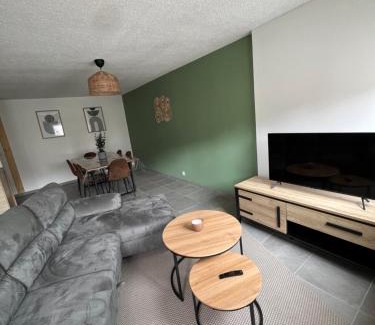 Briancon Apartment | Spacieux et confortable - centre ville de BRIANCON - SERRE-CHEVALIER - Garage et Wifi