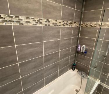 Haluchere - Perray Apartment | Spacieux & Lumineux - centre Amiens avec Parking