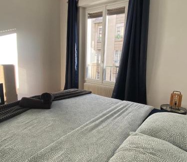 Haluchere - Perray Apartment | Spacieux & Lumineux - centre Amiens avec Parking