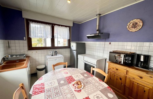 Saulxures-sur-Moselotte Cottage | Spacious Cottage Near Lake Moselotte with Baby Equipment, Pet-Friendly, and Winter Sports Nearby