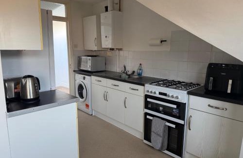 Stoke Newington Apartment | Spacious 1 bed apartment
