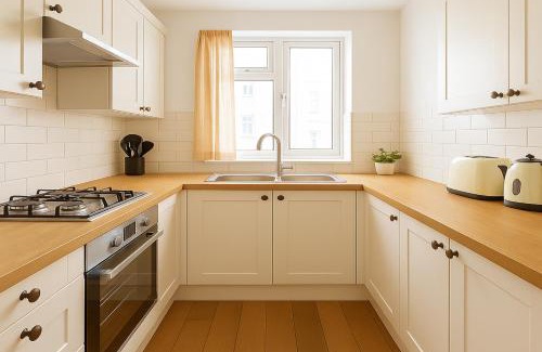 Angel Apartment | Spacious 1 Bed Flat in Angel