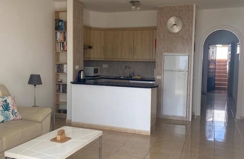 Los Cristianos Apartment | Spacious 1 bed Sea View Apartment close to beach and all amenities (sleeps 2)