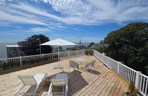 Morgan Point Apartment | Spacious 1-bedroom penthouse apartment with ocean views