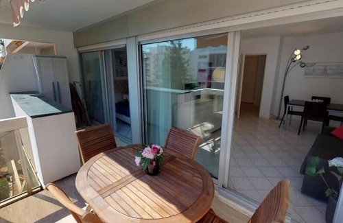 Menton Apartment | Spacious 1-Bedroom with Pool, Private Parking, and Terrace near Beaches