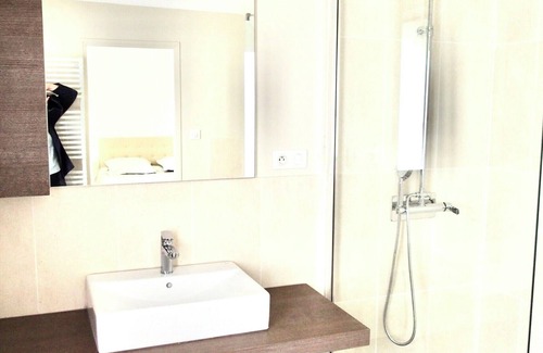 Sud Apartment | Spacious 120 m2 near downtown