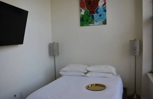 Downtown Wilmington House | Spacious 1Br Apt! Great location to explore Downtown Wilmington