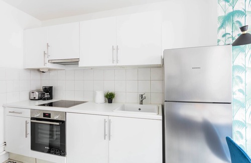Enfants-Rouges Apartment | Spacious 1BR in Saint-Germain-des-Pres